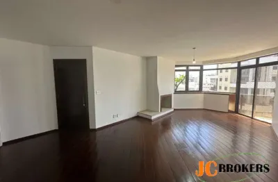 Apartamento com 160 m², 3 dormitórios, sendo 3 suítes, sala ampla para 2 ambientes, 2 vagas