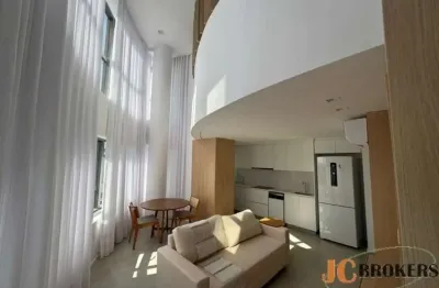 Apartamento duplex com 61m² de área útil, 1 dormitório, 1 vaga