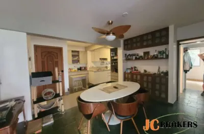 Apartamento com 105 m², 3 Dormitórios sendo 1 suíte, Sala 2 ambientes, 1 Vaga