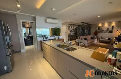 Apartamento com 155 m², Mobiliado, 3 Suítes, Sala ampla com varanda gourmet integrada, 3 Vagas