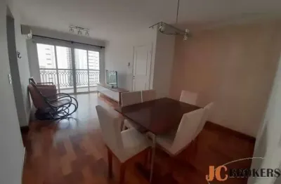 Apartamento com 100m² de área útil, 3 dormitórios, sendo 1 suíte, 2 vagas