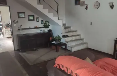 Casa com 3 quartos à venda na rua doutor amâncio de carvalho, 636, baeta neves, são bernardo do campo, 262 m2 por r$ 900.000