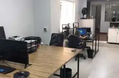 Casa com 2 quartos à venda na rua helena jacquey, 230, rudge ramos, são bernardo do campo por r$ 615.000