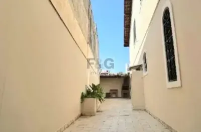 Casa com 3 quartos à venda na rua ranieri mazzilli, ?, taboão, são bernardo do campo, 184 m2 por r$ 690.000