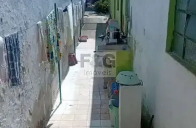 Casa com 2 quartos à venda na Rua Bom Jesus de Pirapora, --, Baeta Neves, São Bernardo do Campo por R$ 280.000