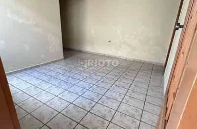Casa com 2 quartos para alugar na vila valparaíso, santo andré  por r$ 2.500