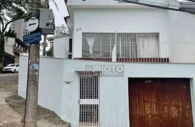 Casa com 2 quartos para alugar na Rua Jequitinhonha, Campestre, Santo André
