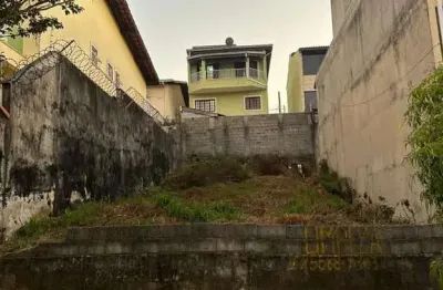 Terreno à venda no Portal dos Ipês, Cajamar 