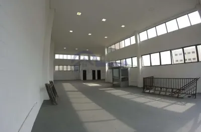 Prédio Comercial para Locação em Cajamar, Portal dos Ipês, 3 banheiros, 20 vagas