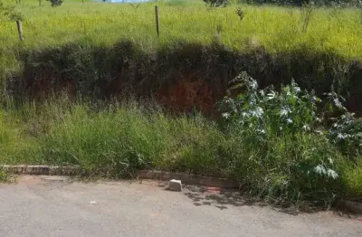 Ótimo terreno á venda no Recanto das Maravilhas 3 em Santana de Parnaíba