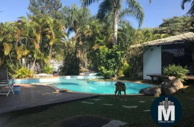 Casa com 4 dormitórios à venda, 370 m², suite, lazer de clube!!