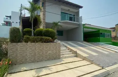 Casa com 3 quartos para alugar no Tarumã, Manaus 
