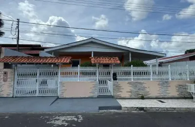 Casa com 4 quartos à venda no Aleixo, Manaus 