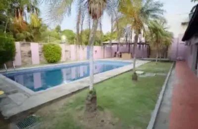 Casa em condomínio fechado com 4 quartos para alugar no Aleixo, Manaus  por R$ 9.100