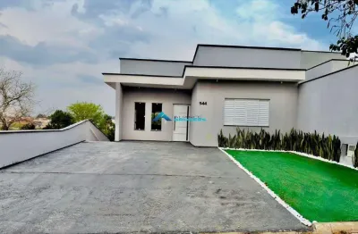 Casa térrea com 3 dorms sendo 1 suíte no condomínio phytus cabreuva /itupeva