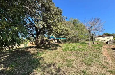 Terreno a venda c/ 1.150 m² , acesso por 2 ruas, bairro monterrey em louveira sp