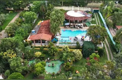 Chacara com 6.400 m a venda com pisciana e salão de festas a venda guacuri itupeva sp