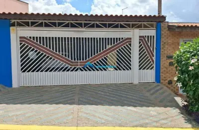 Casa a venda c/ 3 dorms sendo 1 suíte, bairro jardim sarapiranga, medeiros jundiaí sp