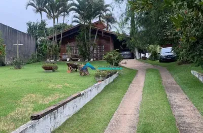 Chácara a venda com 2 casas independentes, total de 1.000 m², campo limpo paulista