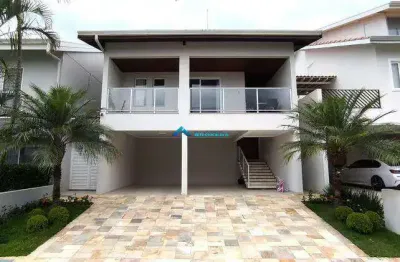 Casa a venda com 3 Dorms sendo 1 Suíte, Espaço Gourmet e Piscina, Cond Quinta da Boa Vista