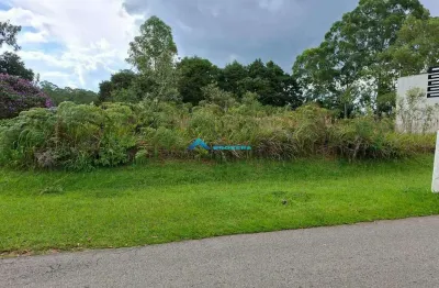 Terreno Plano de esquina C/ 1.150 m², Boa localização, Cond capital Ville