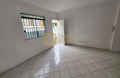 Alugo apartamento de 2 quartos com vaga de garagem em itabuna ba