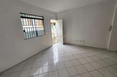 Alugo apartamento de 2 quartos com vaga de garagem em itabuna ba