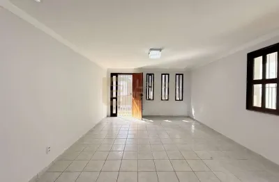 Apartamento com 3 quartos à venda na Rua Quatro, 10, Monte Líbano, Itabuna