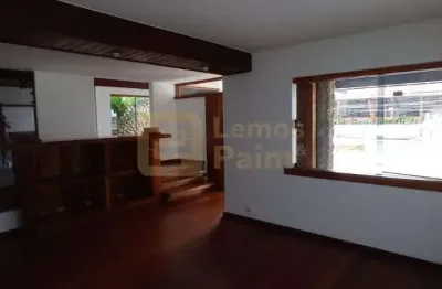 Casa com 4 quartos para alugar na Rua Artur Nilo Santana, 40, Zildolândia, Itabuna