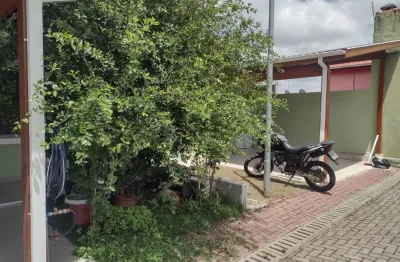 Casa em condomínio com tres quartos em jacareí próximo a cebrace