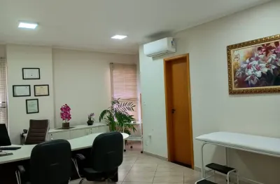 Oportunidade única: sala comercial com metragem diferenciada!