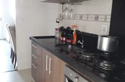 Casabella para locação quintal grande e cobertura nos fundos