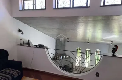 Casa  para locação, 4 dorm(s), 1 suite(s), 5 vaga(s), 400 m² de área construída. linda casa e em excelente localização!