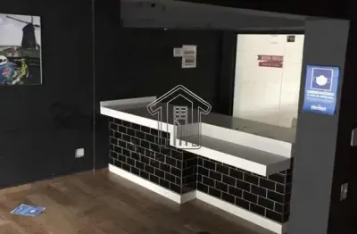 Salão para locação, 6 vaga(s), 190 m². em excelente localização este prédio com ponto comercial espera por você, venha conferir e alugar!