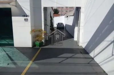 Casa com ponto comercial para locação, 12 vaga(s), 200 m². com excelente localização, venha conferir e alugar na certeza de fazer um grande negócio!