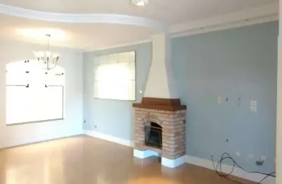 Casa (casa padrão) para locação, 3 dorm(s), 2 suite(s), 4 vaga(s), 322 m²