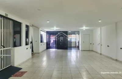 Galpao e-comerce prédio comercial bairro vila scarpelli.  6 vagas