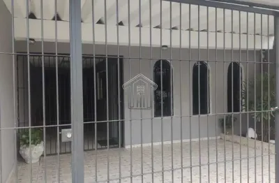 Casa para locação no bairro vila assunção, 3 dorm, 1 suíte, 2 vagas, 300 m.excelente localização, venha conferir!