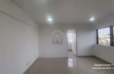 Sala comercial com 1 sala para alugar na Vila Gilda, Santo André 