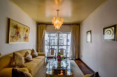 Apartamento para Venda com 127 m²,  3 dorms., 1 suíte, 2 vagas.