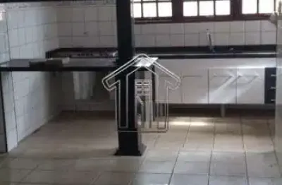 Sobrado Comercial para Locação, 2 dorm(s), 2 vaga(s), 420 m². Imóvel espaçoso e com várias possibilidade de bons negócios!