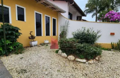 Venda: casa mobiliada com 3 dormitórios no bairro dom bosco em itajaí