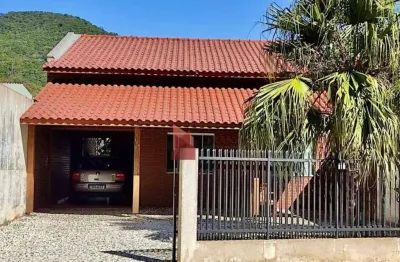 Vendo: casa semi-imobiliada com 2 dormitórios sendo 1 suíte, com 110 m² - fazenda - itajaí/sc