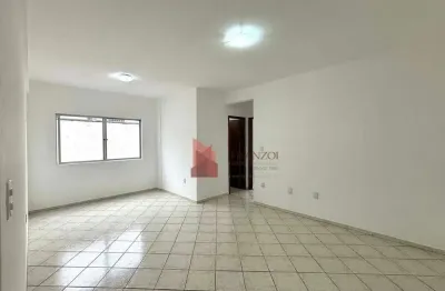 Locação: apartamento com 2 dormitórios - 70 m² - centro - itajaí/sc