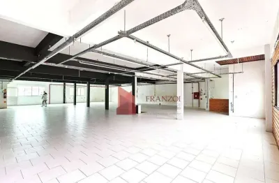 Locação: sala comercial reformada, com 560m2, vila operária, itajaí/sc!