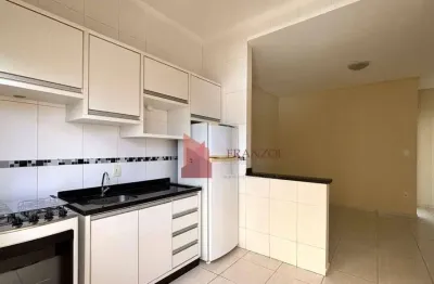 Locação: apartamento semimobiliado no bairro vila operária, itajaí