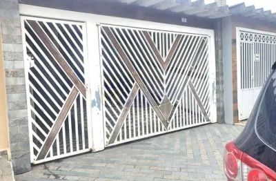 Casa com 3 quartos à venda no Jardim Guapituba, Mauá 