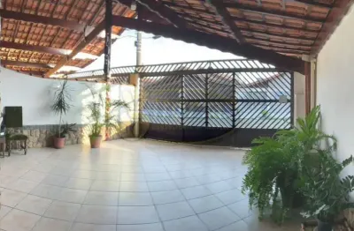 Casa com 2 quartos à venda na Vila Caiçara, Praia Grande 