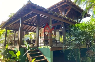 Casa a venda no condominio itamambuca com 04 dormitorios a 80 m do mar