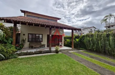 Sobrado com 05 dormitórios , a venda no bairro do itaguá - ubatuba